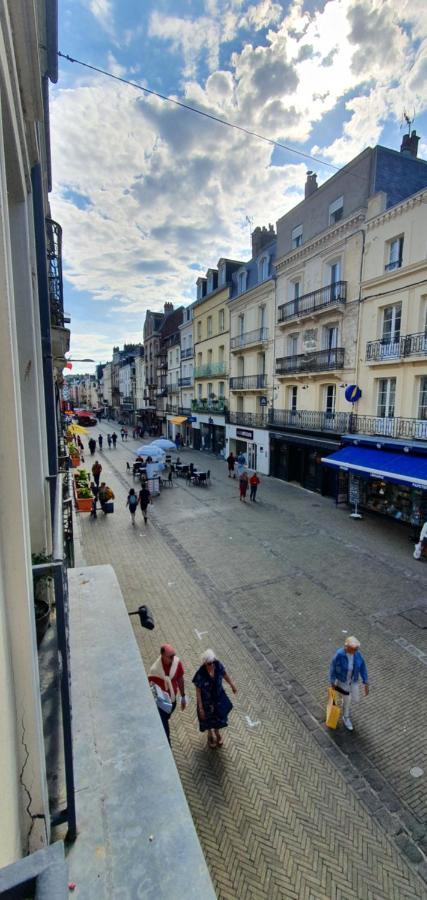 Les Balcons De Dieppe - Appartement 1Er Etage - Certifie 3 Etoiles Au Coeur De La Rue Pietonne Exteriör bild